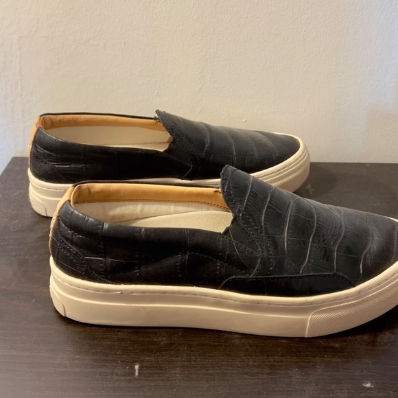 Soludos Black Embossed Croc Bondi Platform Sneaker - Picture 3 of 5